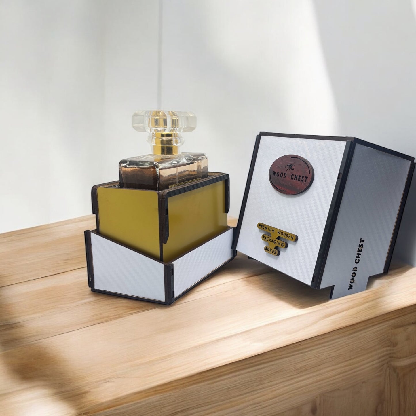 Luxury wooden perfume packaging