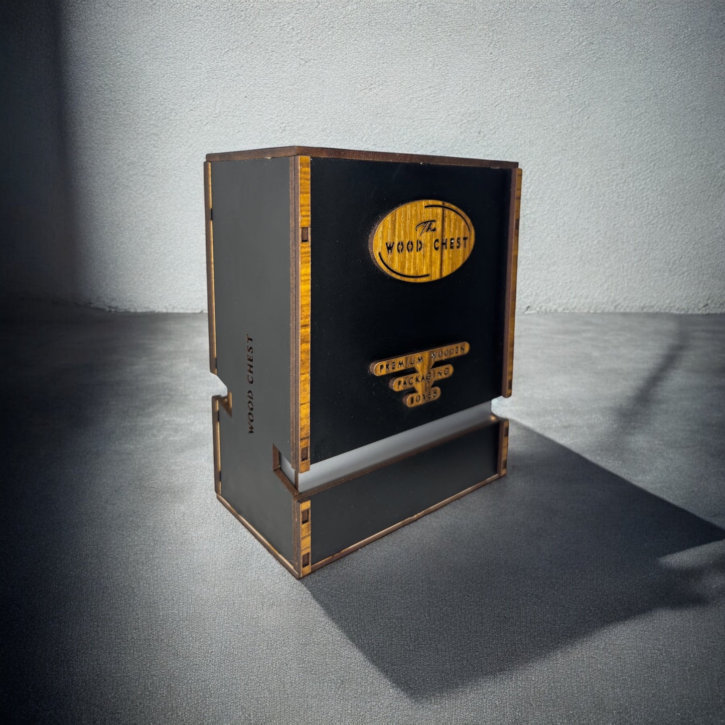 Luxury wooden perfume packaging